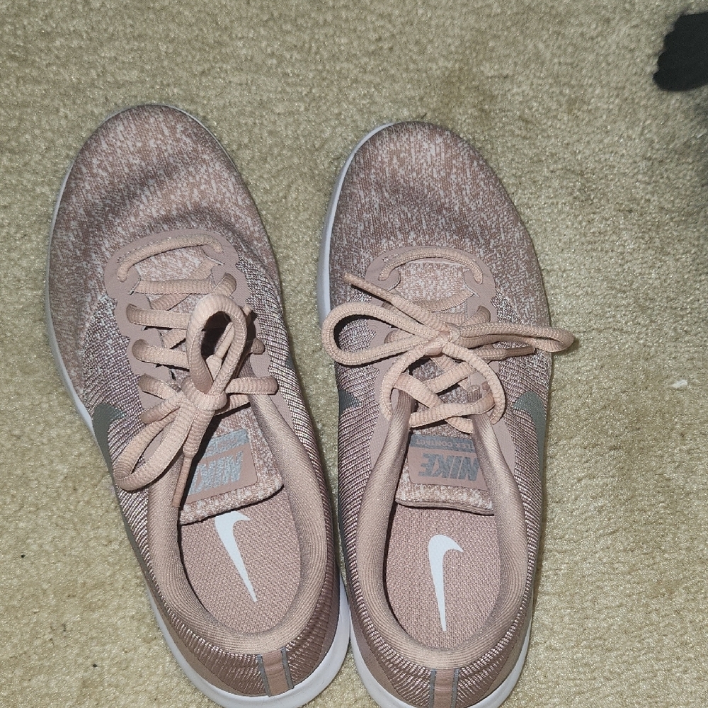 Nike Blush Pink Athletic Shoes